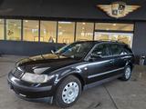 Volkswagen Passat Variant 1.8 T Highline Variant - Volkswagen Passat Variant aus 2000