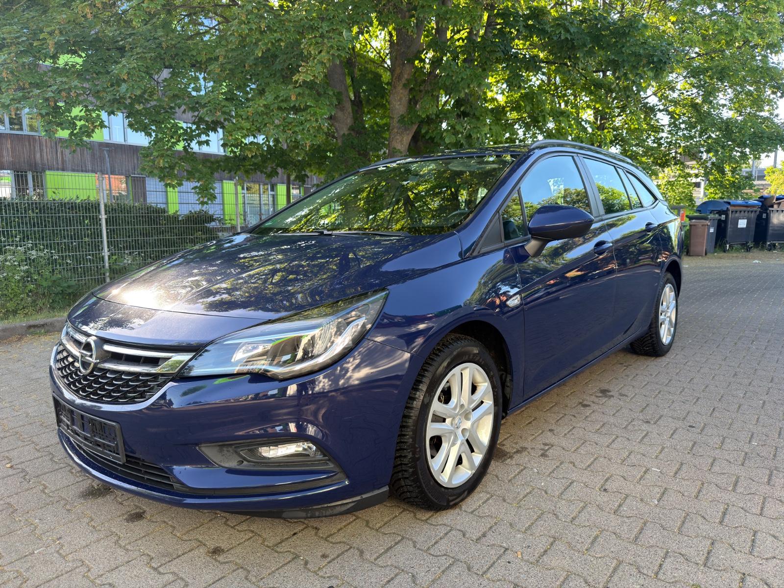 Opel Astra K 1.6 CDTI Sports Tourer Edition TÜV NEU
