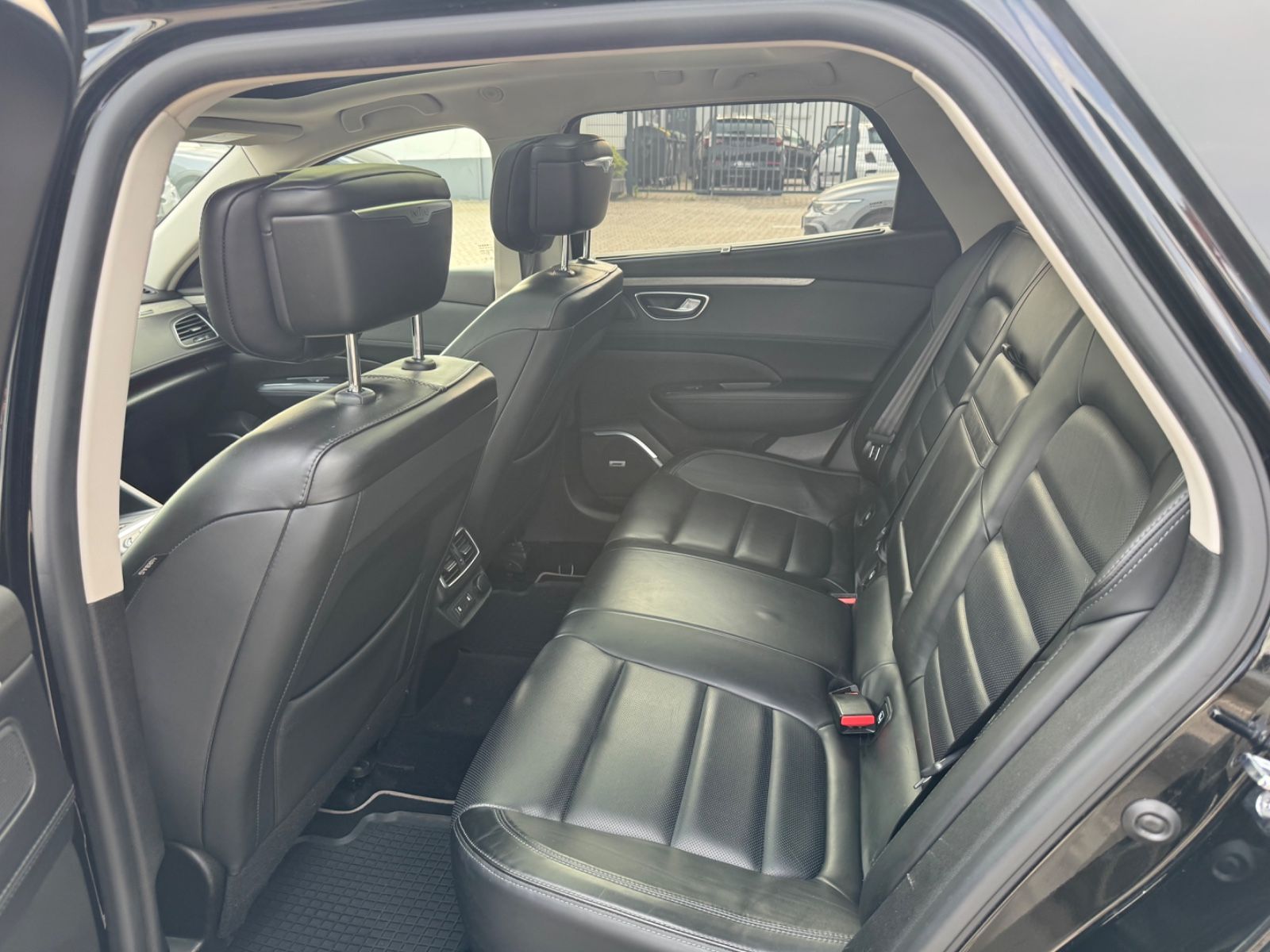 Fahrzeugabbildung Renault Talisman Initiale Paris/PANO/R-Cam/AHK/CarPlay/