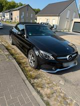 Mercedes-Benz C-Klasse 300 - Mercedes-Benz E 300 mit Benzin-Antrieb: Cabrio