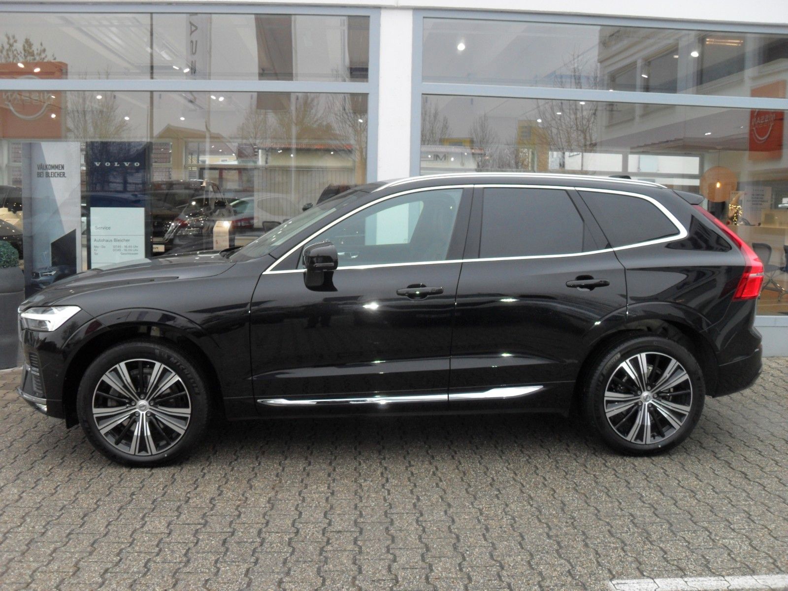 Fahrzeugabbildung Volvo XC 60 B4 Plus Bright | Standheizung | 360° | AHK