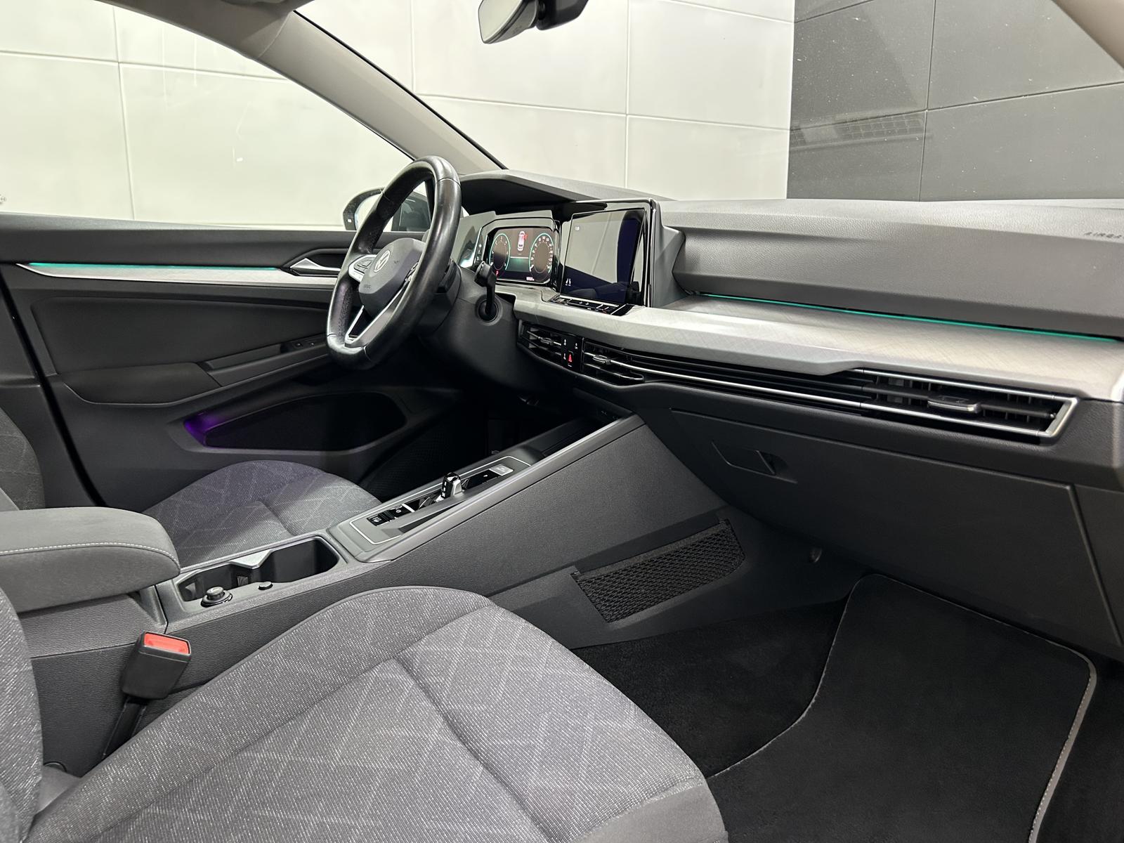 Volkswagen Golf VIII Life+PDC+SHZ+CarPlay+DAB+Lane-Assist, миниатюра 11