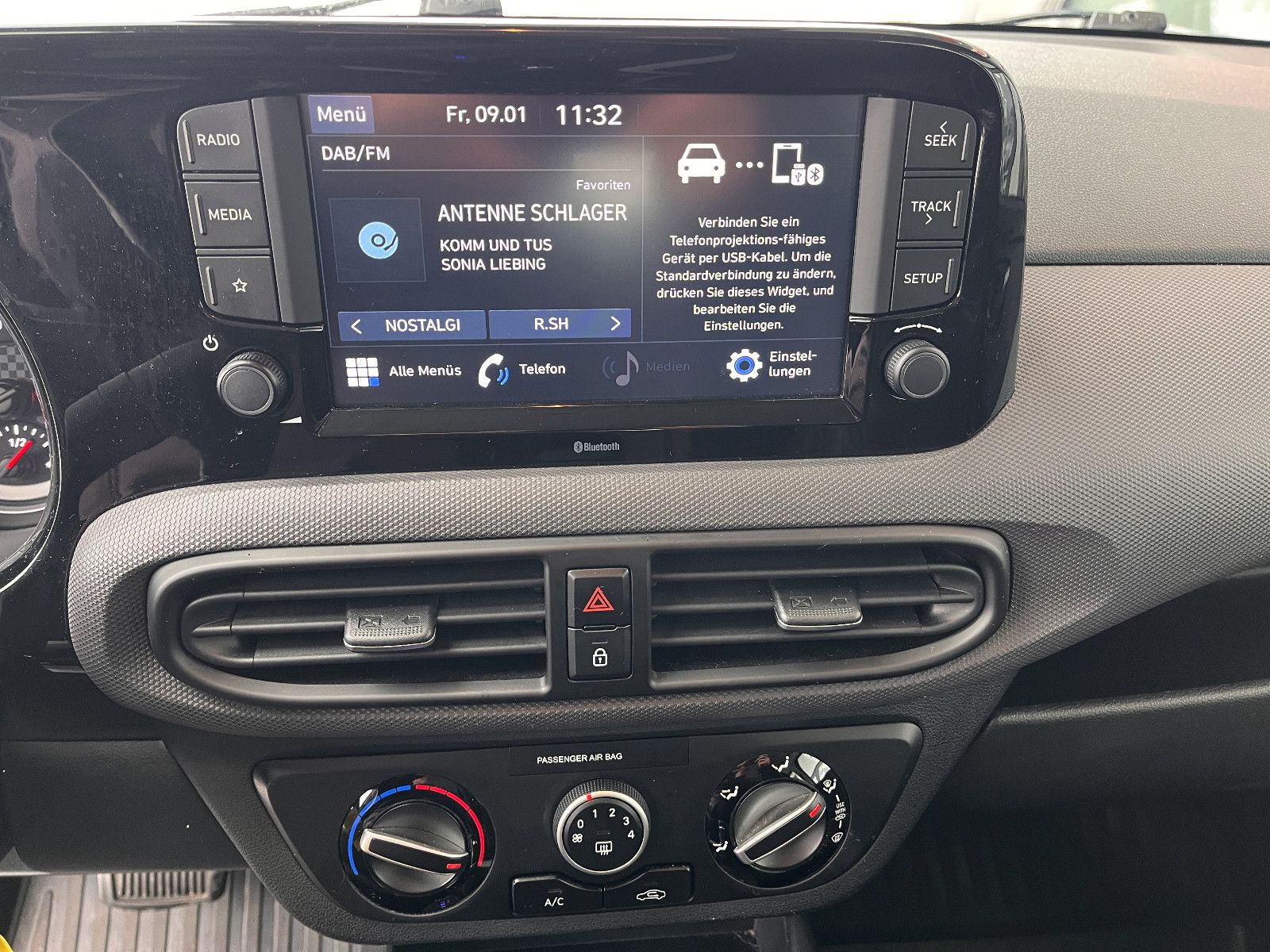 Fahrzeugabbildung Hyundai i10 Trend Automatik