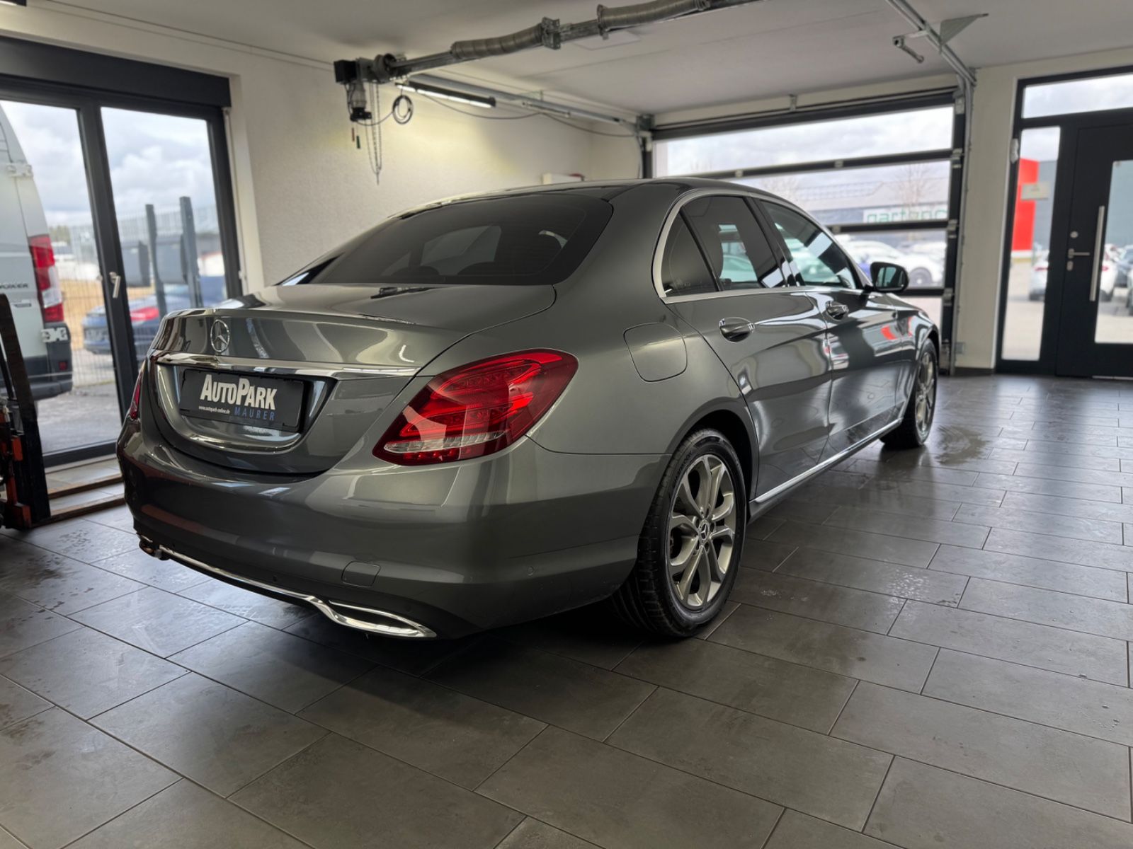 Mercedes-Benz C 220d Lim. Avantgarde*Spur*Tot-Winkel*AHK*SHZ* foto 7