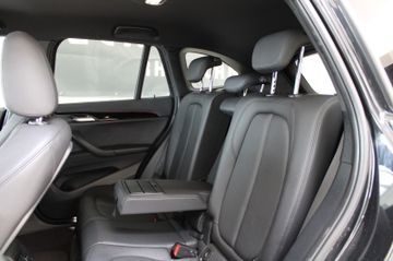 BMW X1 - 11