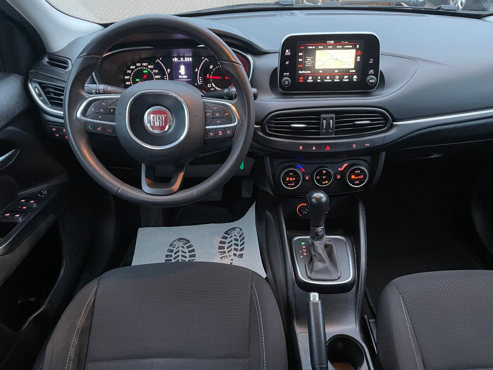 FIAT Tipo, 2018, Diesel, 120 PS