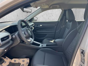 Jeep Avenger 1.2l e-Hybrid *ALLWETTER*SHZ*PDC*NAVI*