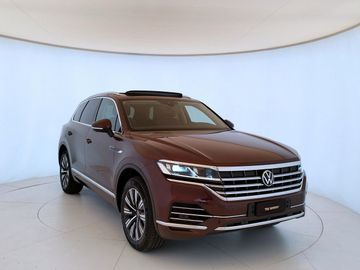 Volkswagen Touareg - 3