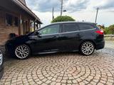 Ford Focus Turnier 2.0 TDCi | Navi| Rückfahrkama - Ford Focus: Turnier Tdci