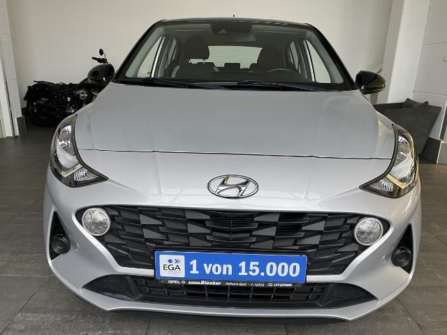 Hyundai i10 1.2 Trend*Navi*Allwetter*Kamera*Klimaauto*