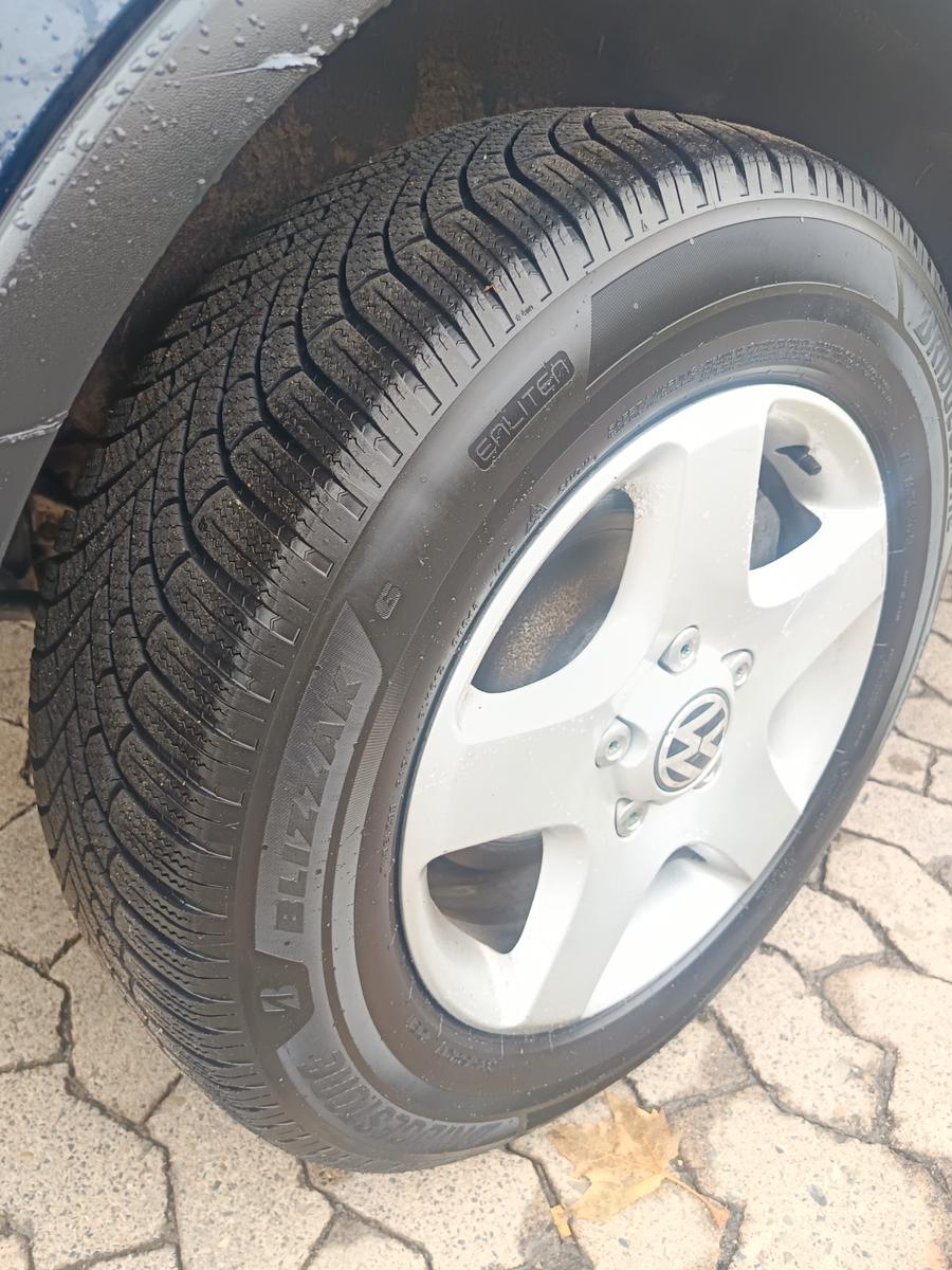 Volkswagen Touareg 2010 — photo 15