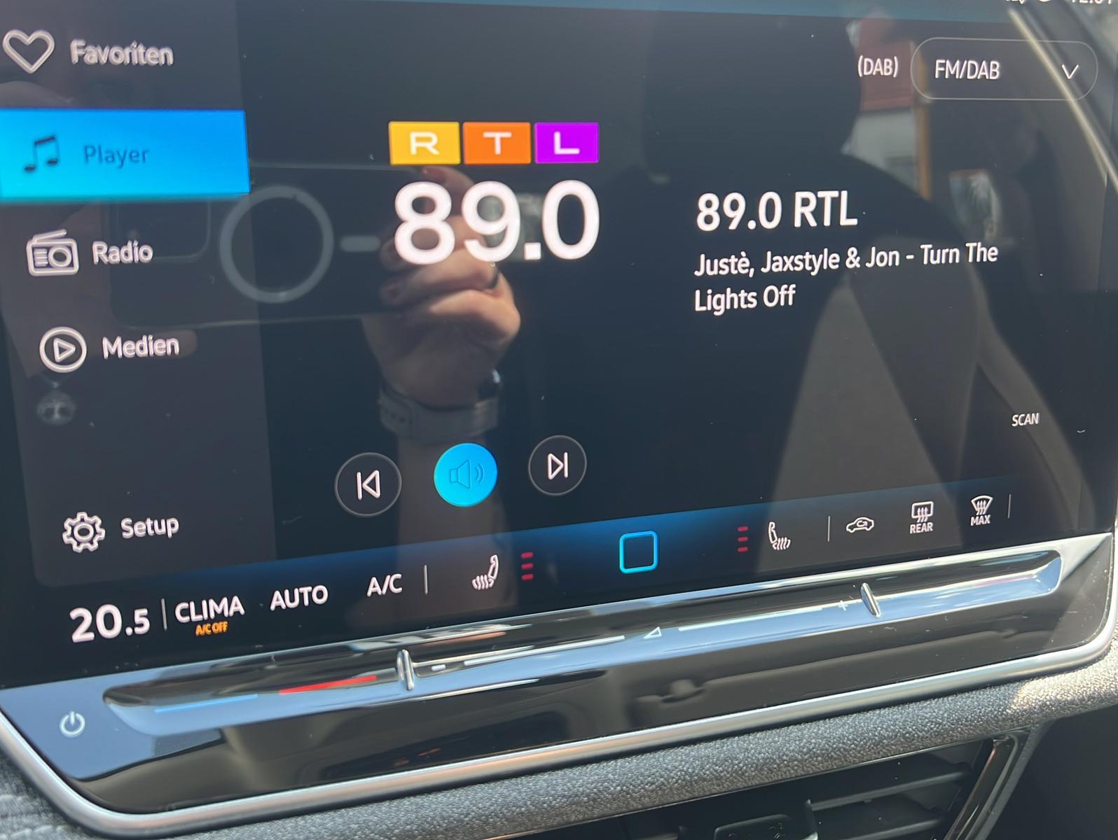 Volkswagen Passat 1.5 eTSI mHEV DSG*KeyGo*LED*ACC*, миниатюра 5