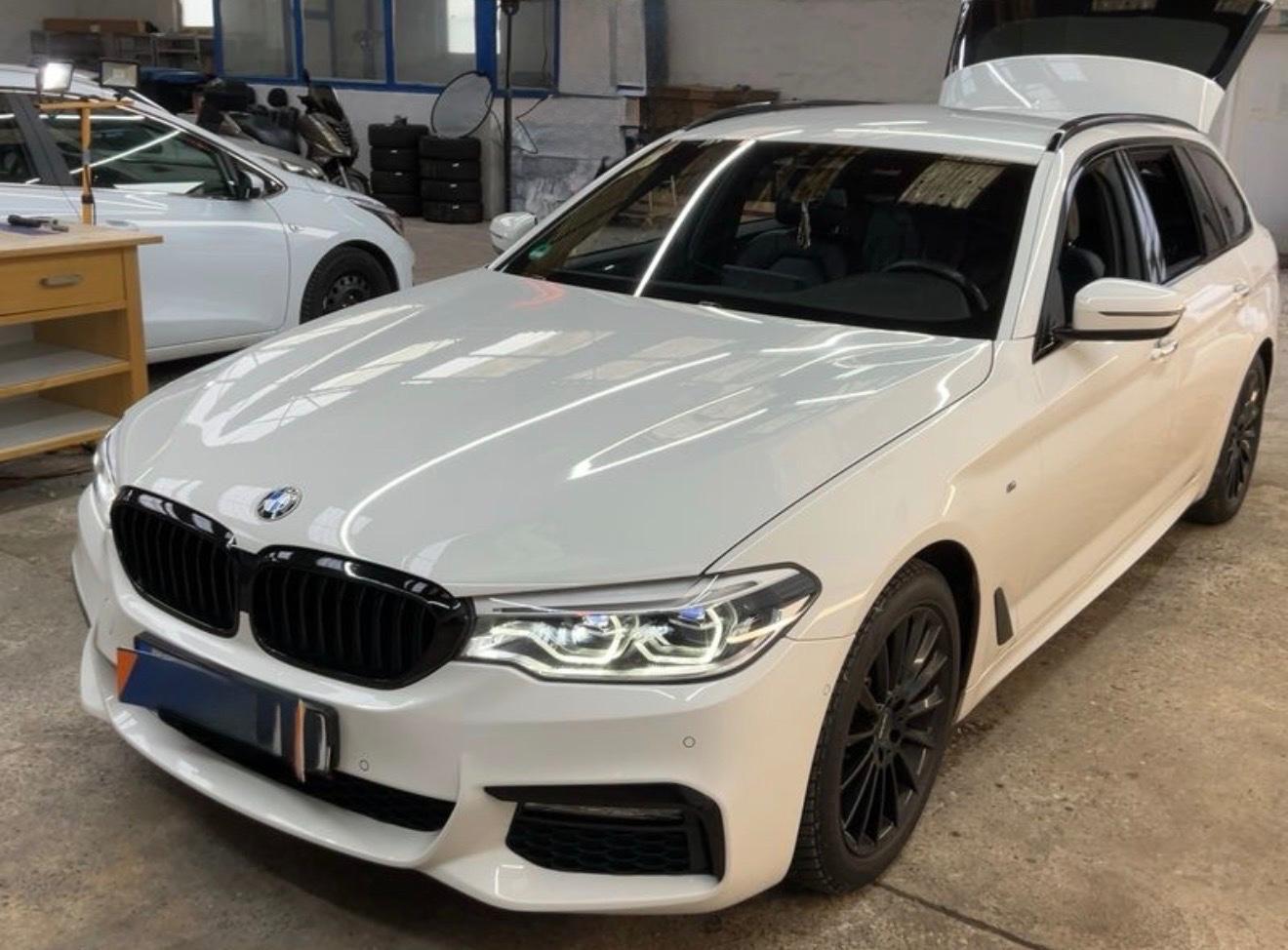 BMW 520d M-Paket Sport LED Kamera NAVI ACC