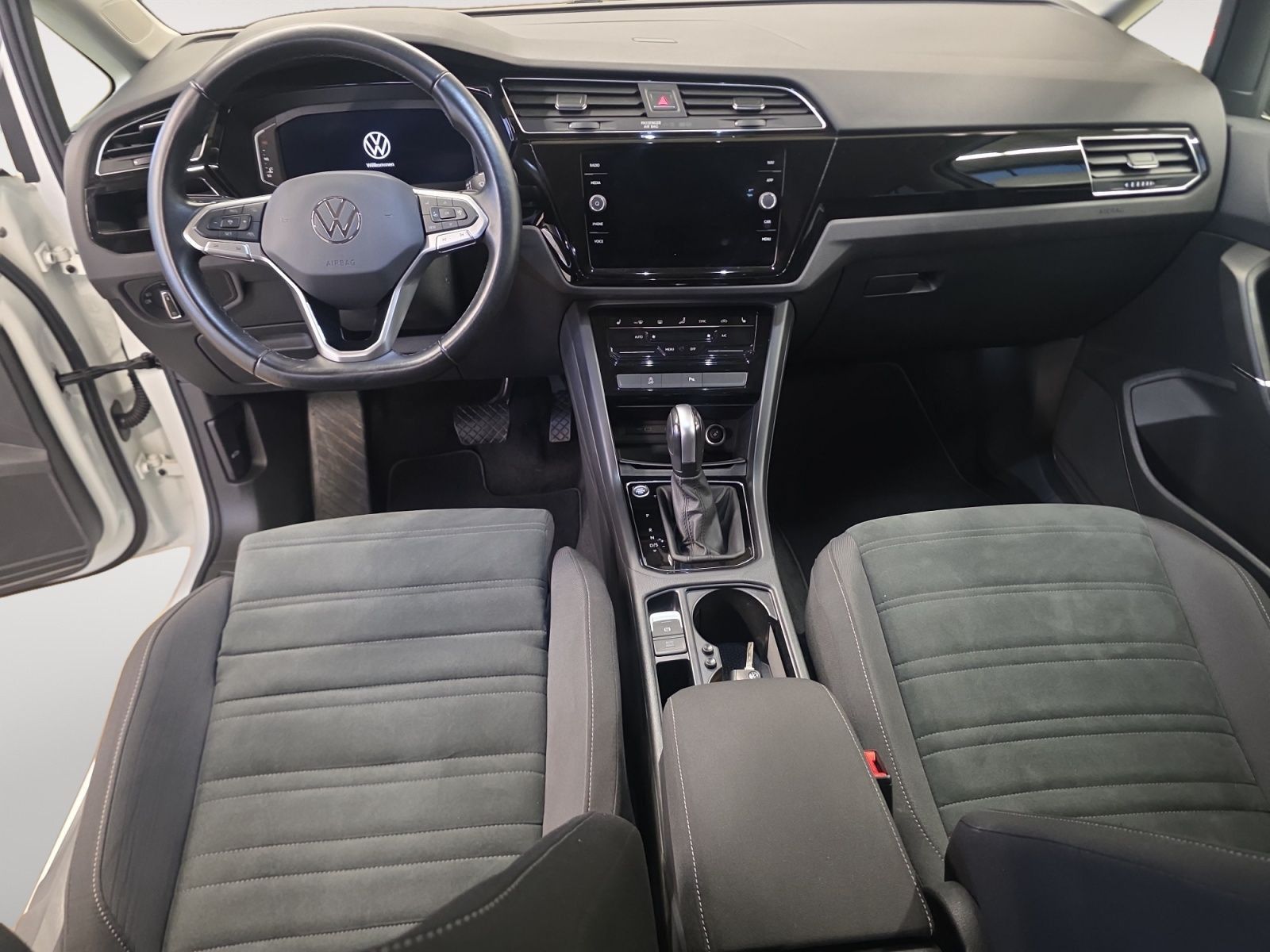 Volkswagen Touran - Bild 11