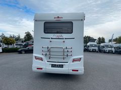 Dethleffs Grand Alpa 7820-2 *Hecksitzgruppe**Längsbetten*