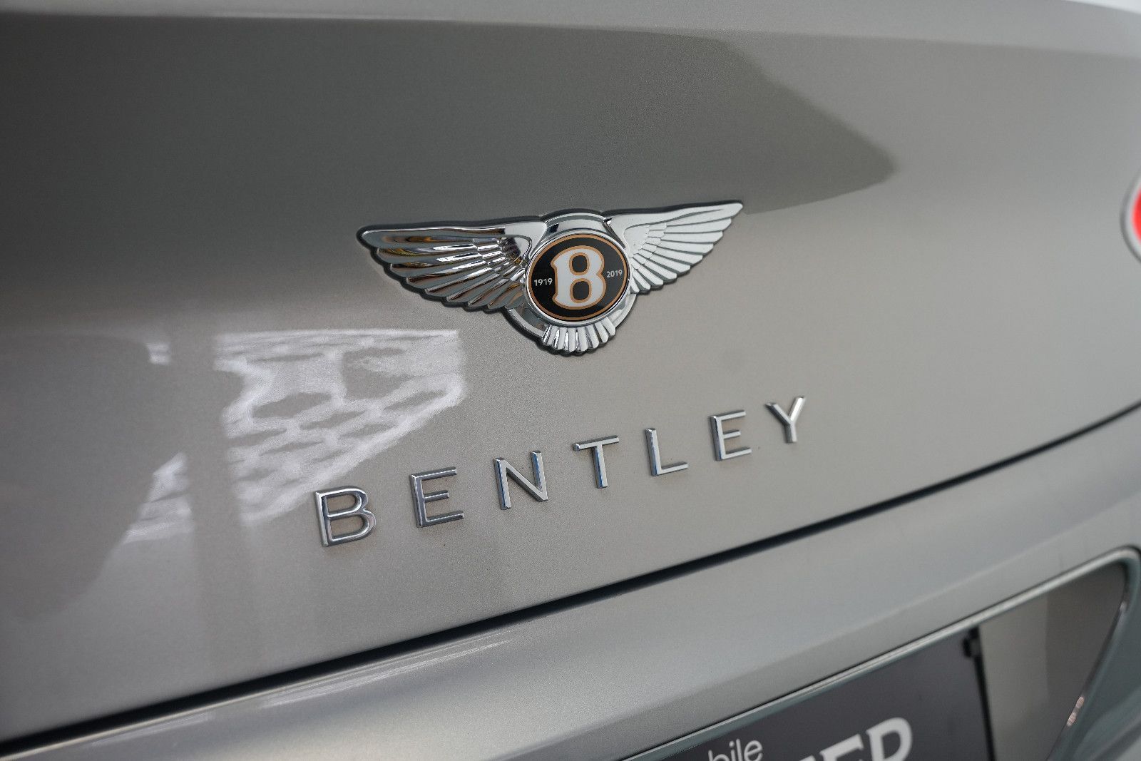 Fahrzeugabbildung Bentley Continental GT W12 First Edition *Rotation*B&O*