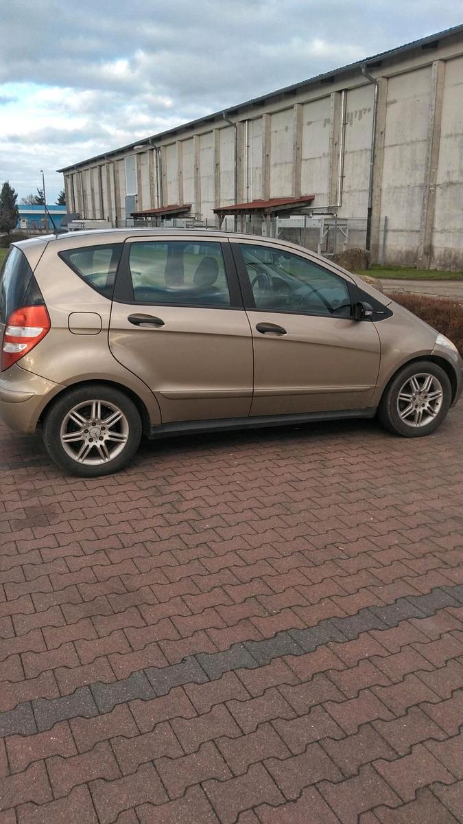 Mercedes-Benz A 160