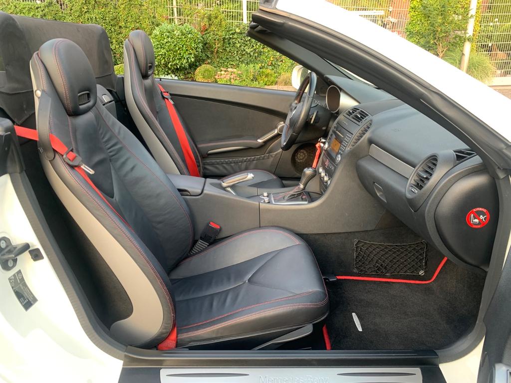 Mercedes-Benz SLK 280