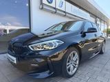 BMW 118d M-Sportpaket LC-PRO/LED/LKH 2 JAHRE GARANTI - BMW 118: 118d M Sportpaket