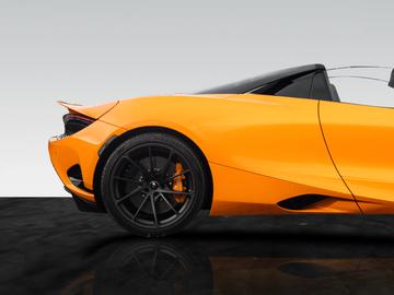 صورة 10 لـ 2024 Mclaren 750S