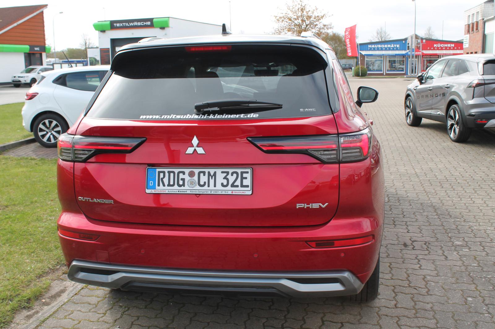Mitsubishi Outlander 2.4 PHEV  S-AWC Top Luxuey-Paket