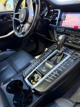Porsche Macan S S - Porsche Macan Gebrauchtwagen in Hamburg