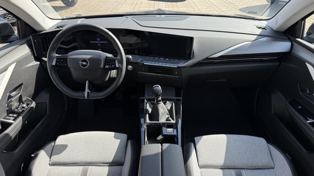 Autohaus Zimpel - Opel Astra Elegance 1.2 T LED+Kamera+Klimaautomatik+C - Bild 11 Autohaus Zimpel - Opel Astra Elegance 1.2 T LED+Kamera+Klimaautomatik+C - Bild 11