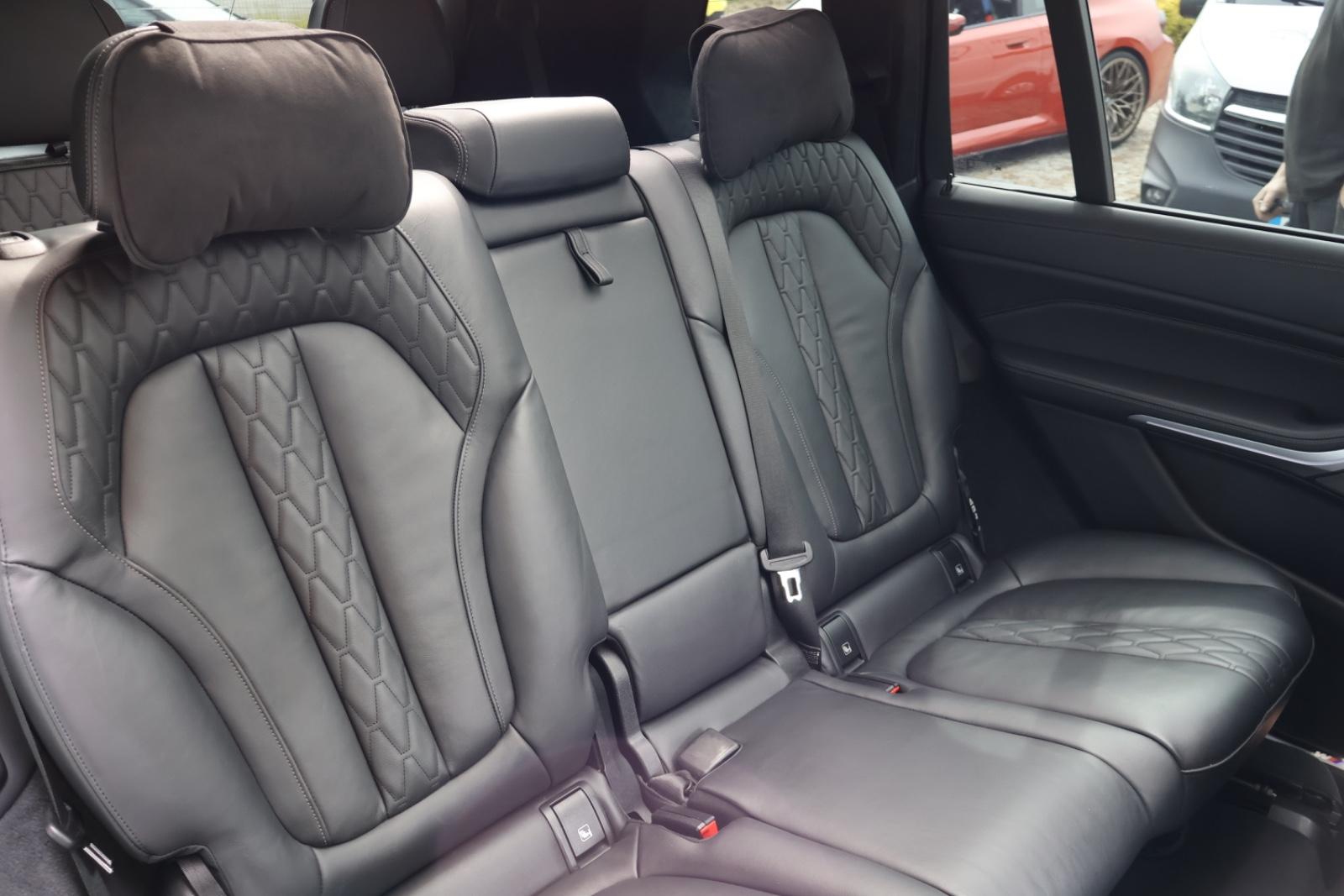 BMW X7 M50 d 7-Sitzer/Laser/Navi/SoftClose/STHZ/AHK