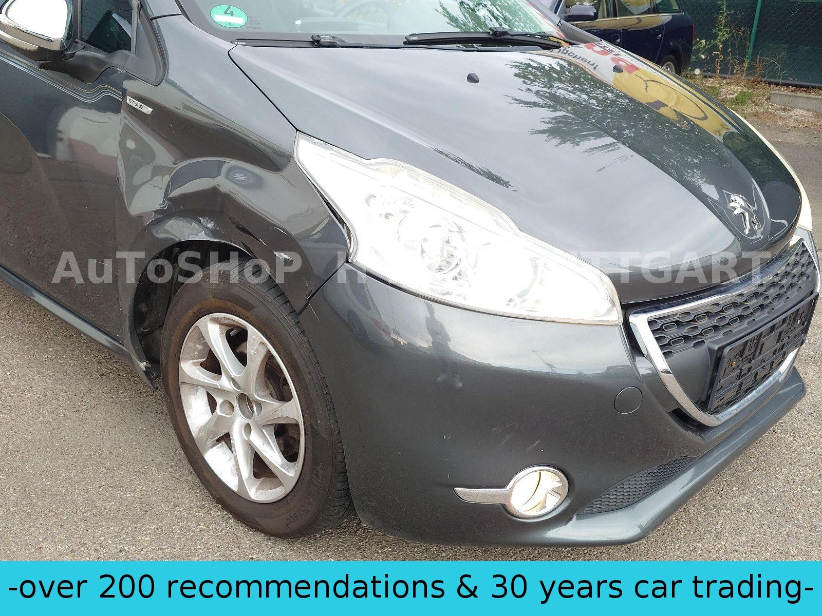 Peugeot 208 side~damage  AC PDC alloys Euro5