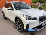 BMW iX1 xDrive30 - X-Line - BMW iX1 von privat