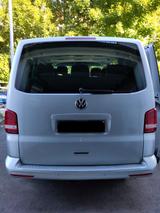 Volkswagen T5 Caravelle SH, AHK abnehmbar - Volkswagen T5 Caravelle aus 2013
