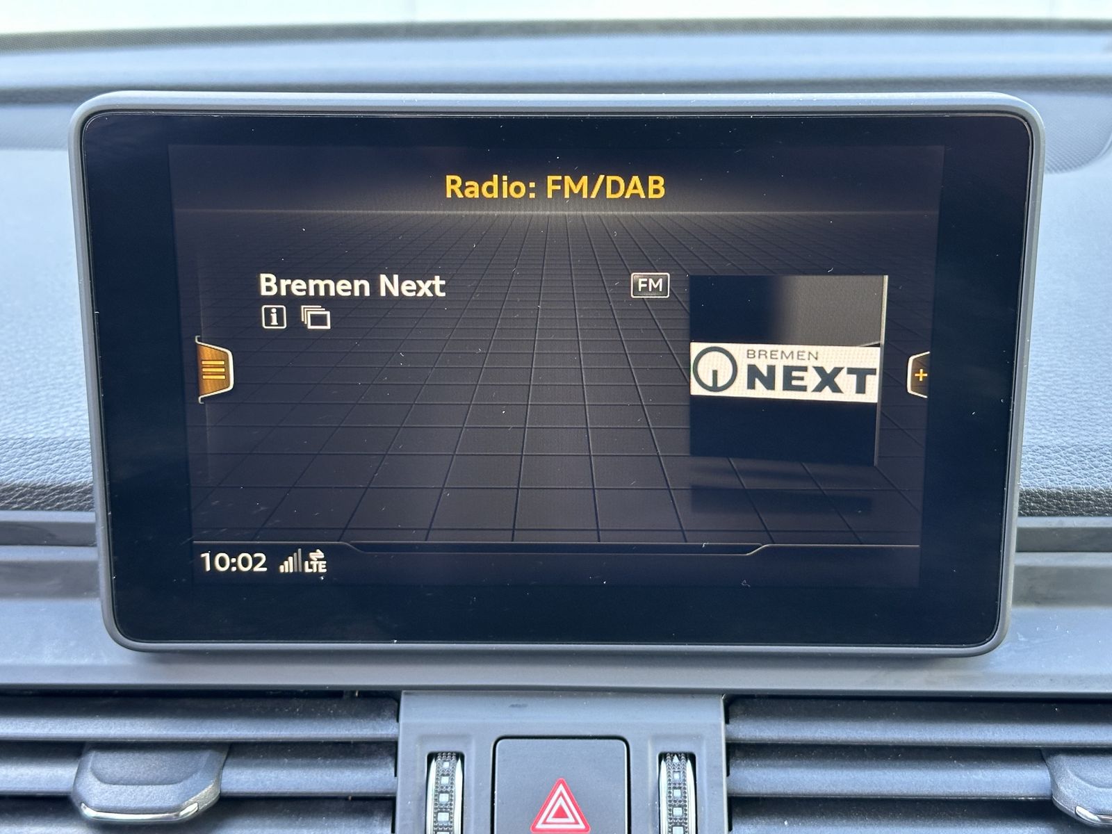 Fahrzeugabbildung Audi Q5 40 TDI Qu S-Line NAV+LED+B&O+TEMPOMAT+19ZOLL