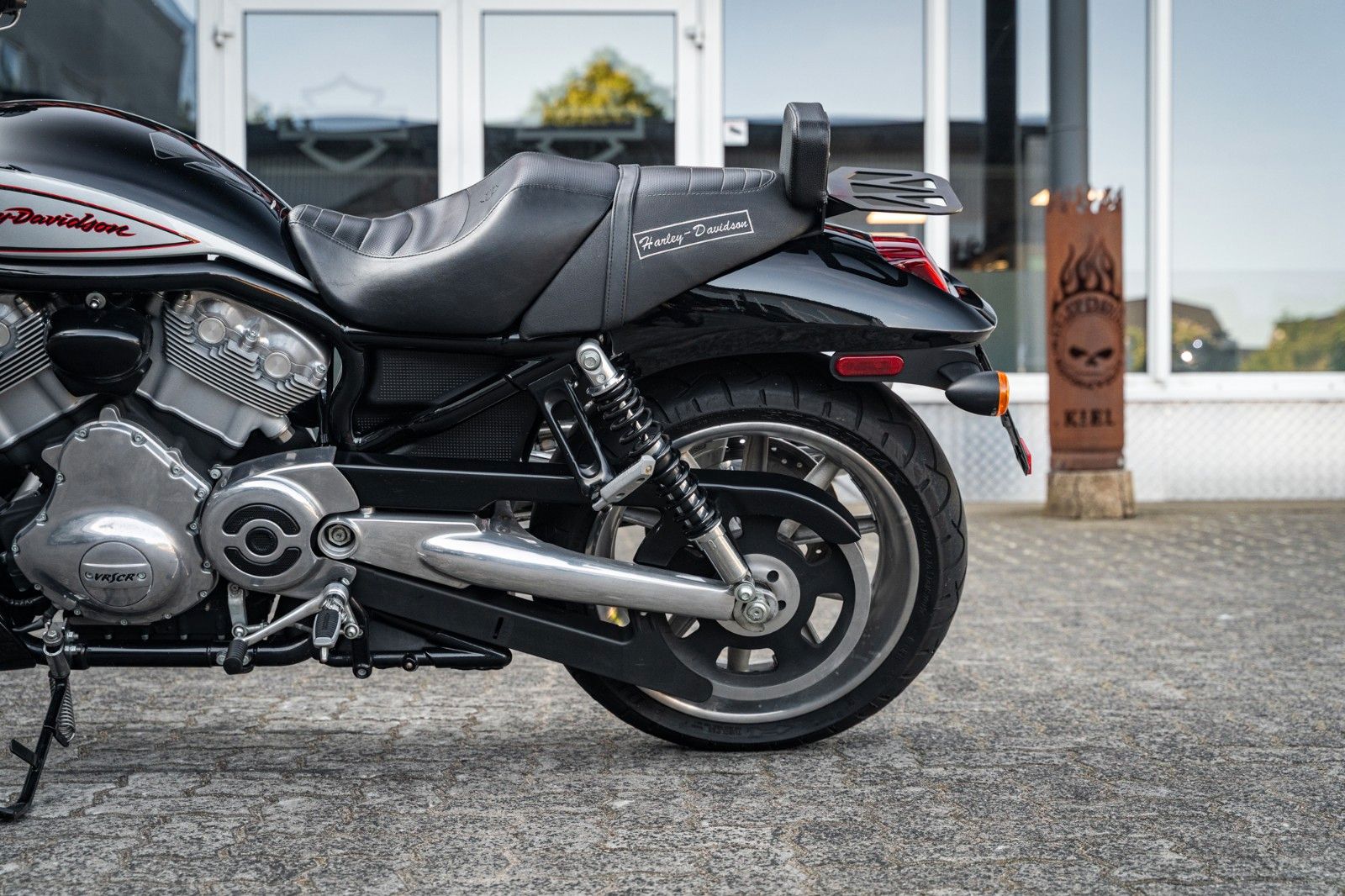 Fahrzeugabbildung Harley-Davidson VRSCR STREET ROD - SEHR GEPFLEGT -