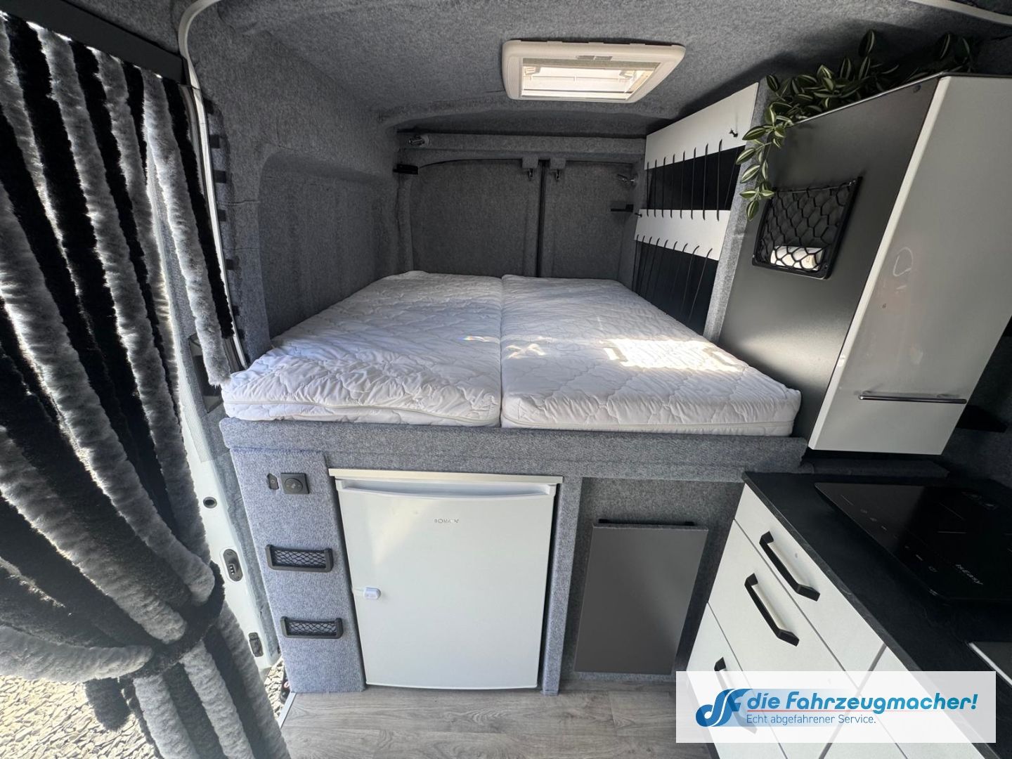 Fahrzeugabbildung Ford Transit Kasten 310 L2 Trend *WOHNMOBIL UMBAU* DA
