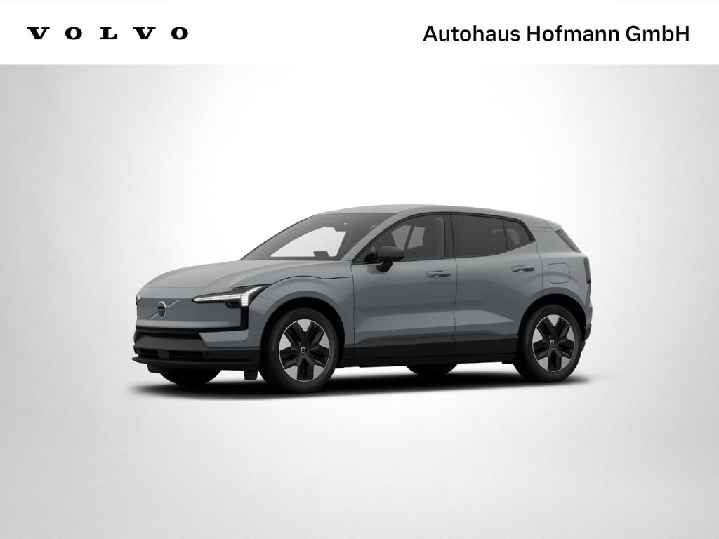 Volvo EX30 P5 Long Range Core mit Winter-Paket