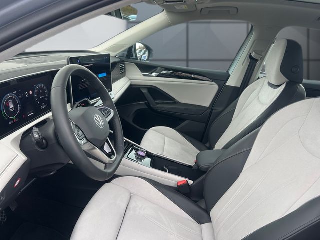 Tiguan 1.5 TSI eHybrid *DSG*MATRIX*AHK*PANO*DCC*