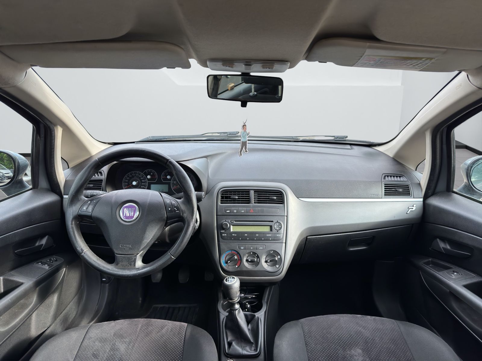 Fahrzeugabbildung Fiat Grande Punto 1.4*77PS*TÜV*Neu*Klimaanlage*