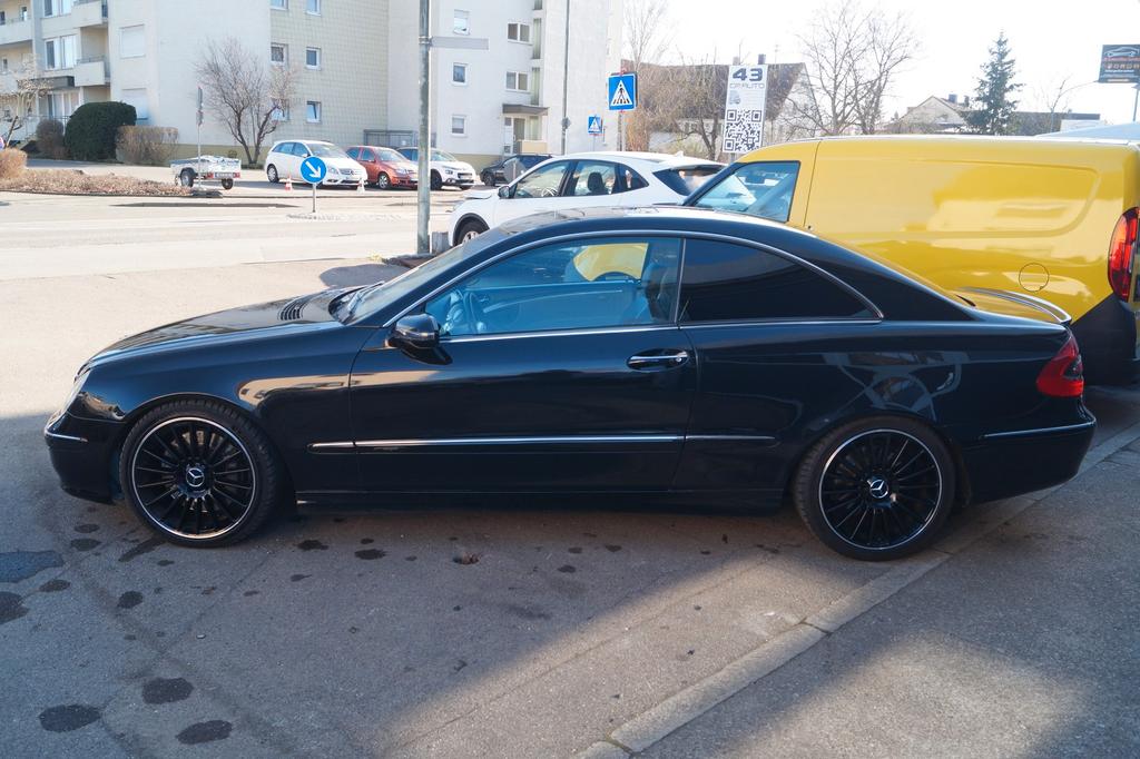 Mercedes-Benz CLK 500