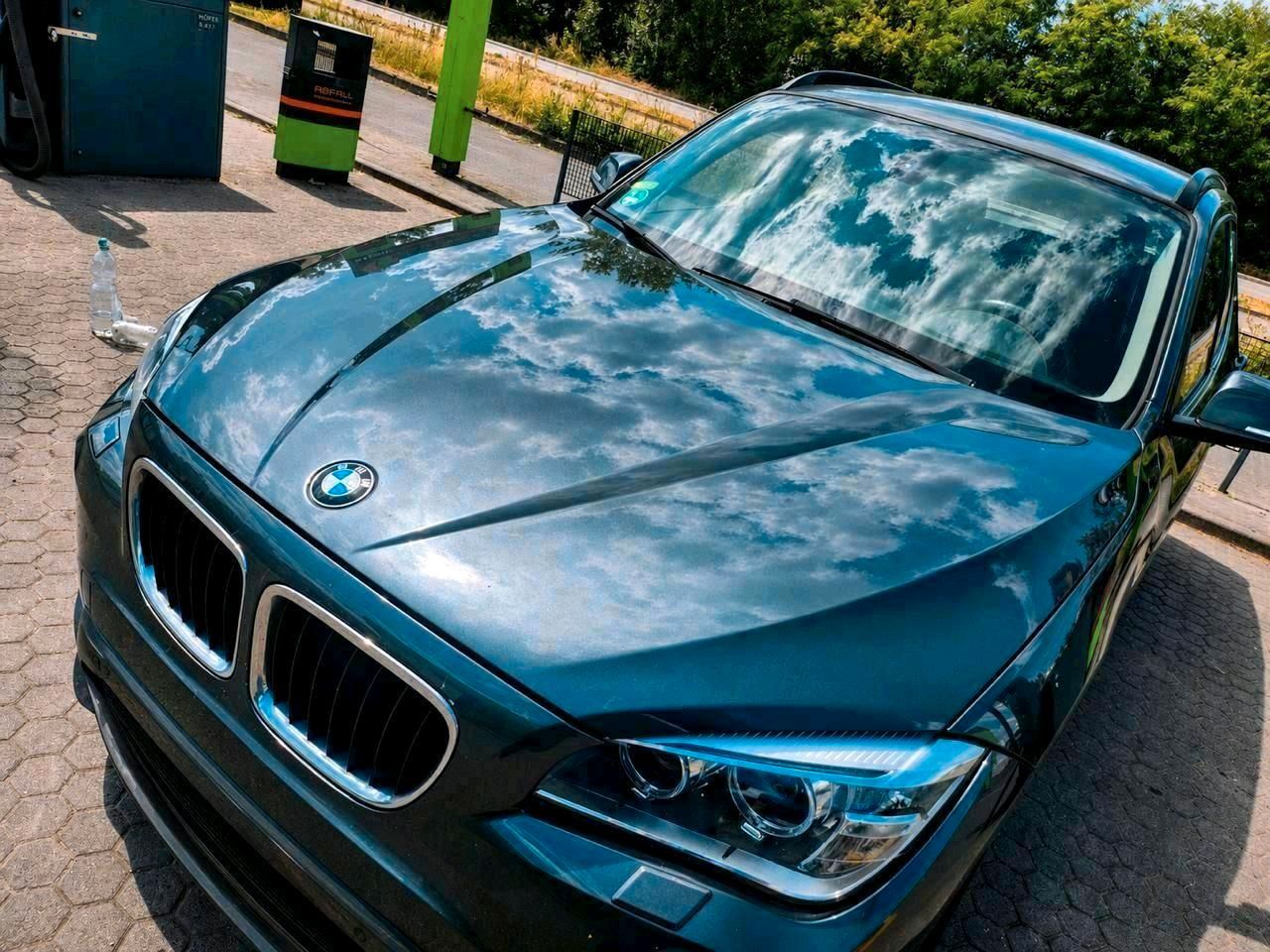 BMW BMW X1 XDRIVE18D Sport II TÜV + Service NEU!