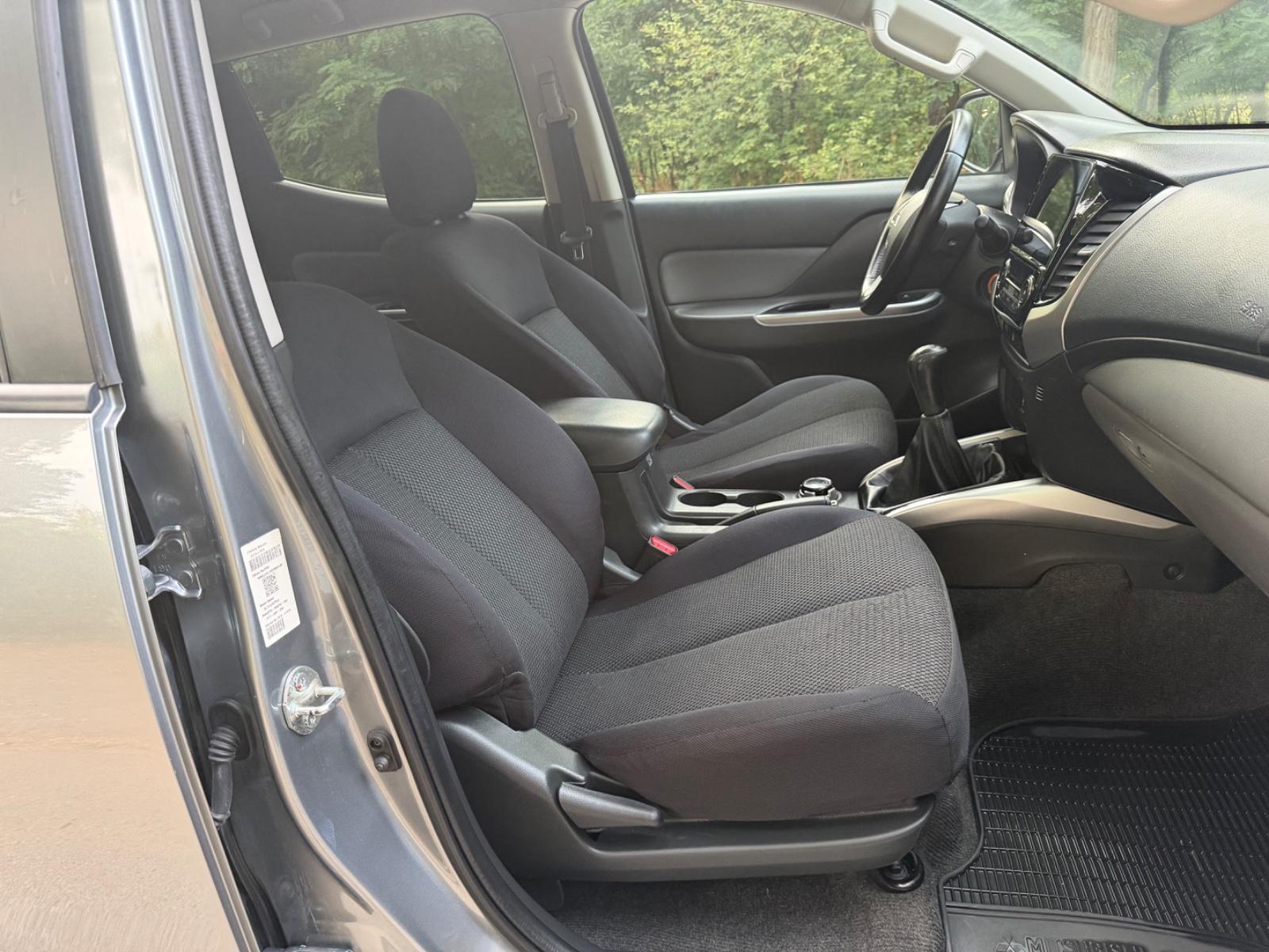 Mitsubishi L200 Doka Klimaautomatik Allrad Top Zustand