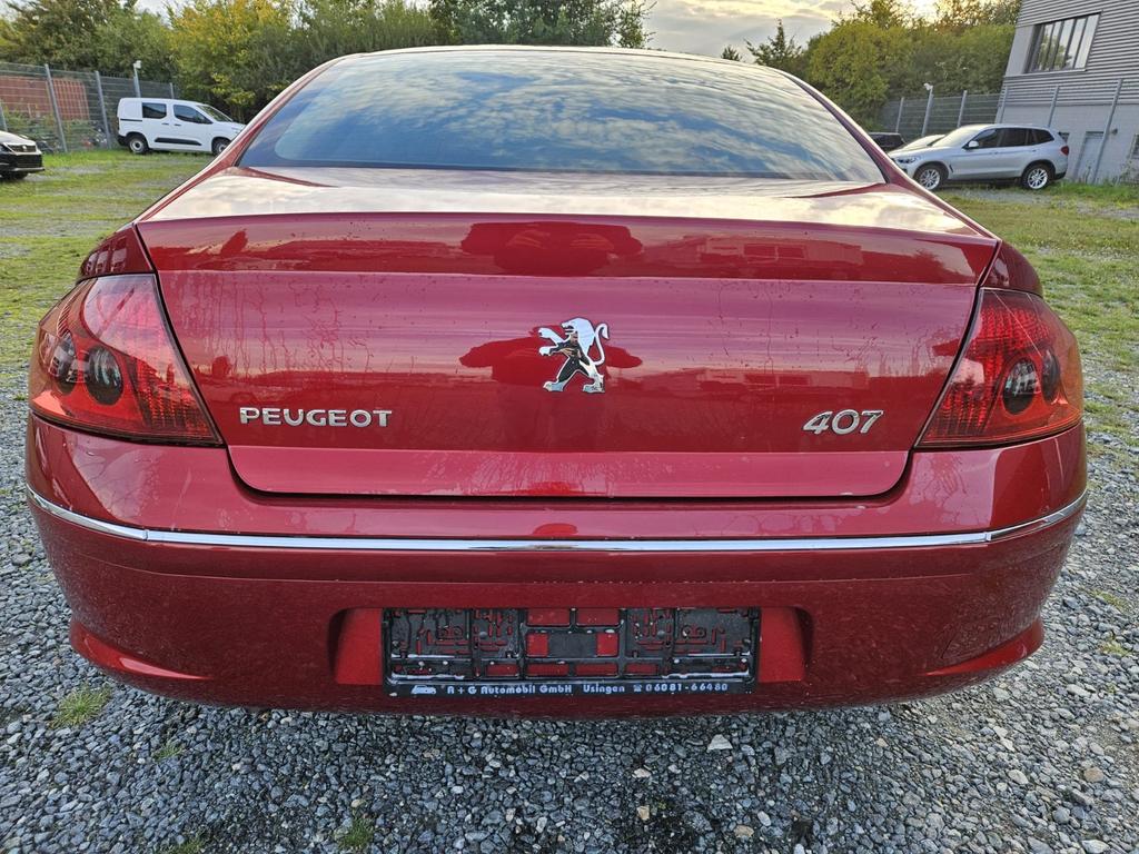Peugeot 407