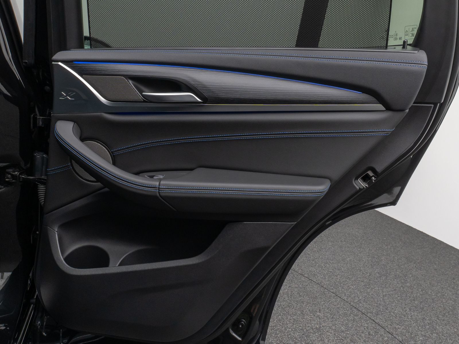 Fahrzeugabbildung BMW X3 xD30i  M Sport Panorama Laser 360°HUD DAB H/K