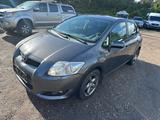 Toyota Auris Luna 1.6 Benzin - Toyota Auris: Luna