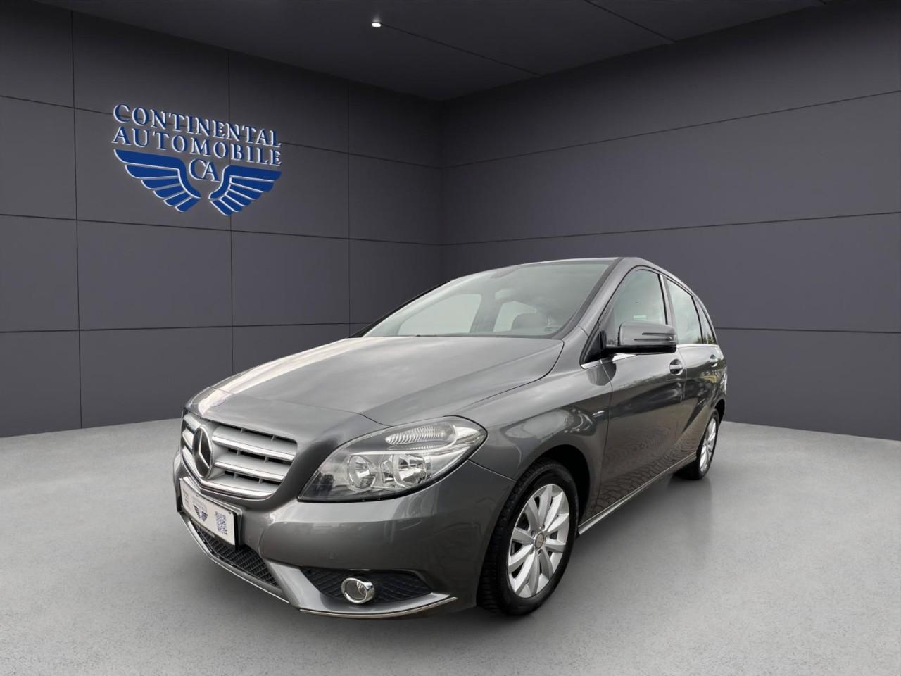 Mercedes-Benz B180 Klima Navi Sitzheizung Fenster el.