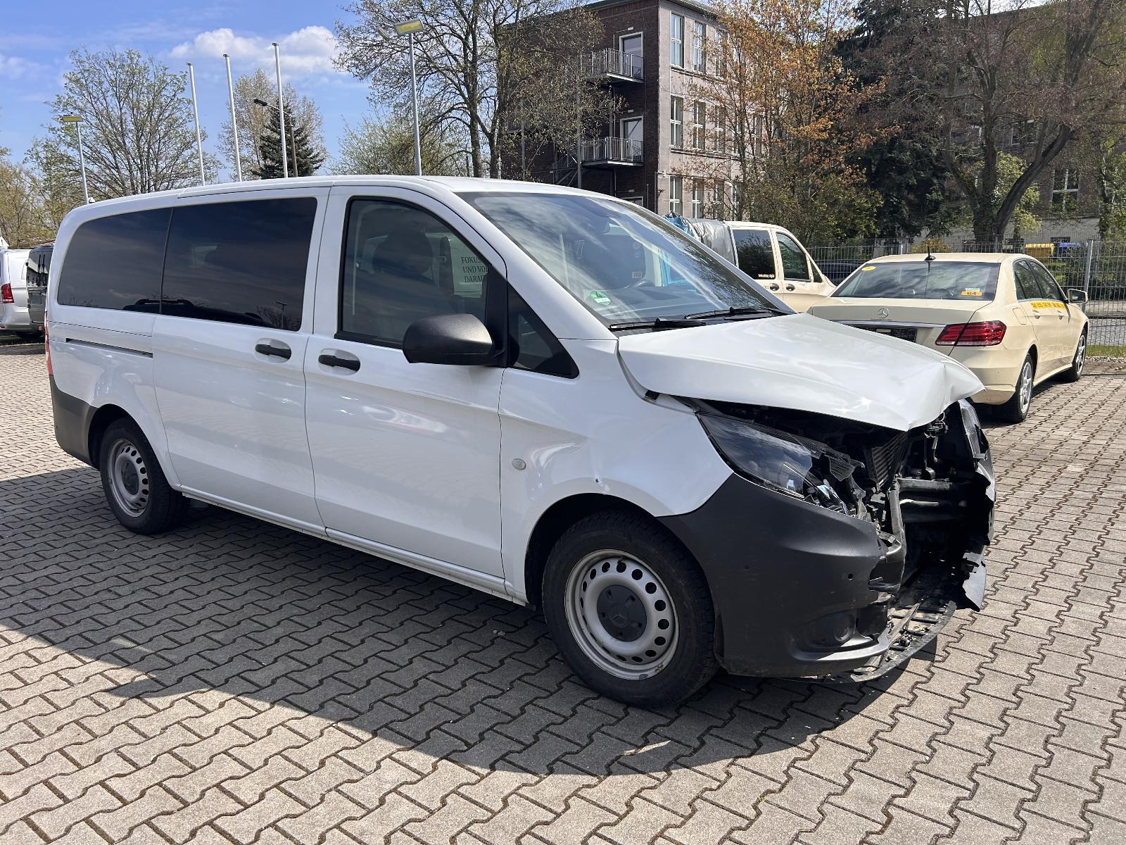 Mercedes-Benz Vito 111 L 2xKlima 8-sitz. Navi PDC Kamera Tempo