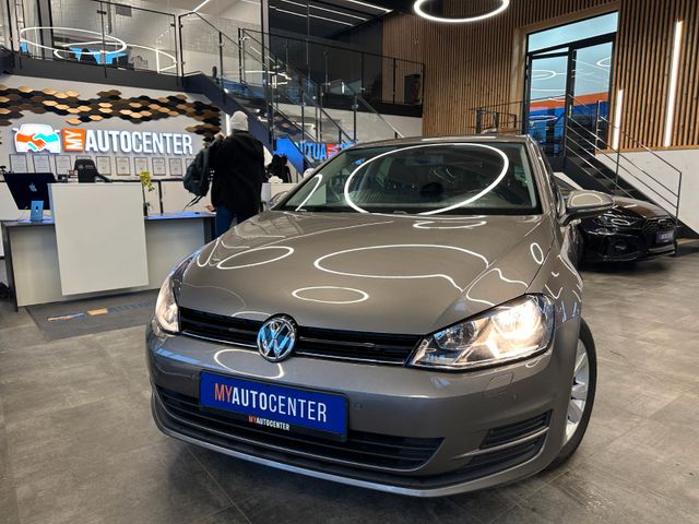 Volkswagen Golf VII Lim. Sound Start-Stopp *Navi*Kamera*