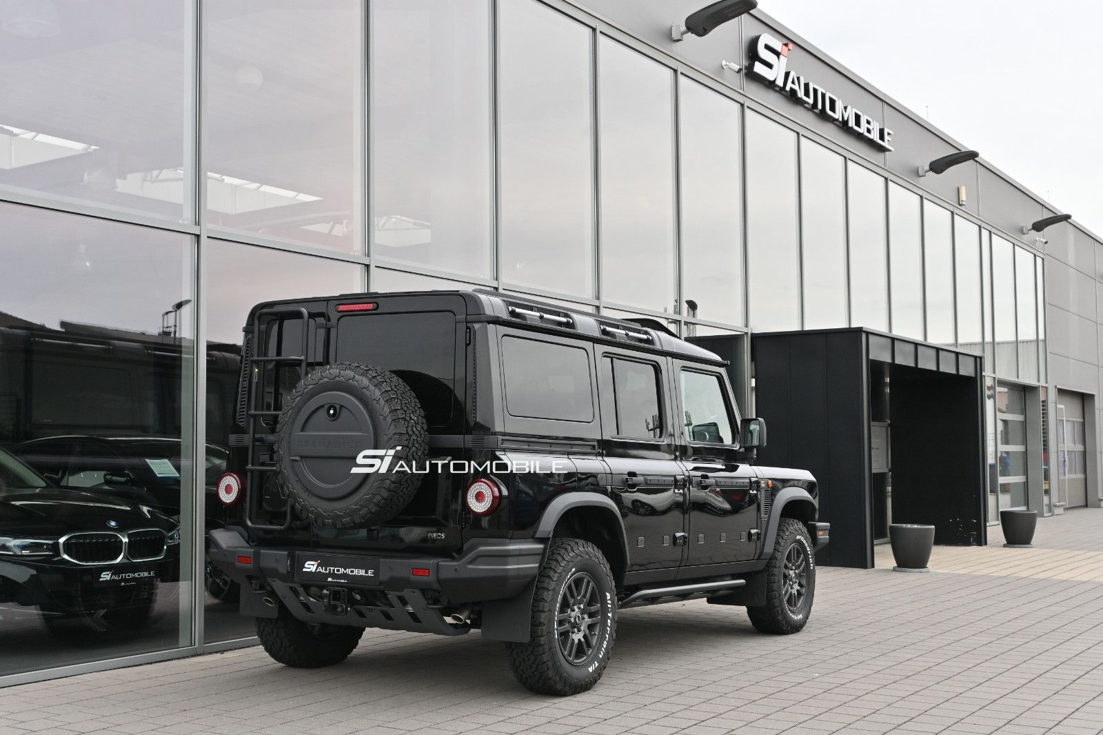 Fahrzeugabbildung INEOS Grenadier 3.0 D Fieldmaster °AHK°STANDHEIZUNG°