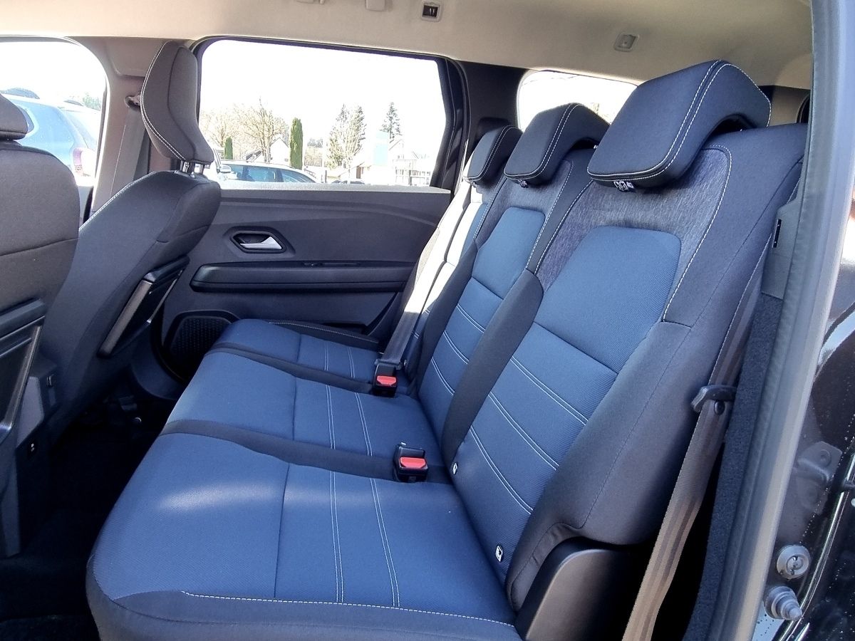 Fahrzeugabbildung Dacia Jogger Journey hybrid 155