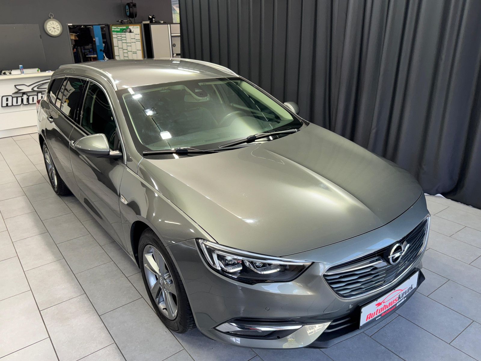 Fahrzeugabbildung Opel Insignia B Sports Tourer Dynamic|KAMERA|AHK