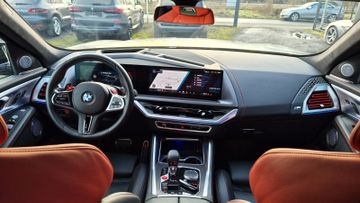 BMW XM - 9